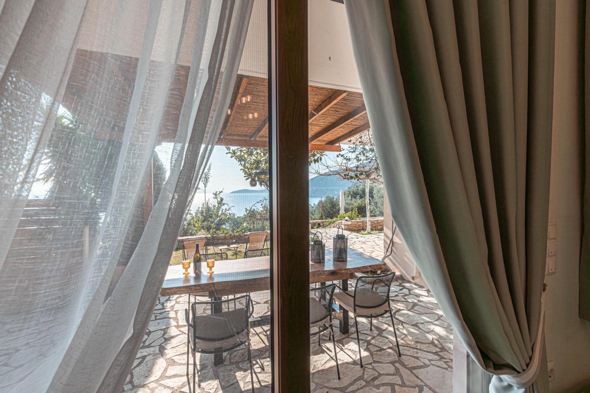 Paralio Astros Beachfront Suite Xiropigado Exterior foto
